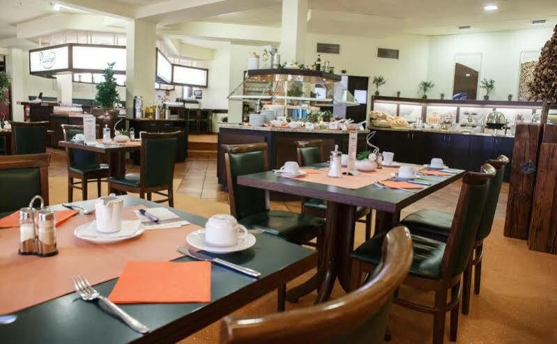 Hotel Sportwelt Radeberg Εξωτερικό φωτογραφία